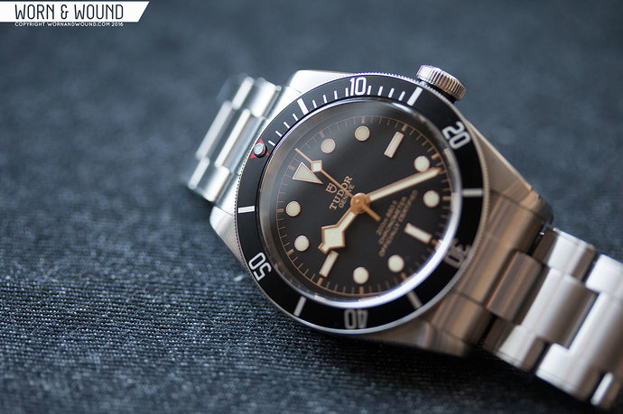 TUDOR_BLACK-BAY_BLACK_2016_DIAL_1