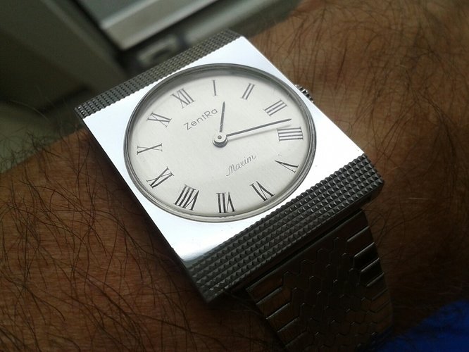 ZentRa wristshot 9