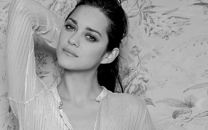 marion-cotillard-13943-1050x656