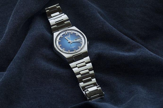 Seiko 7009-8070