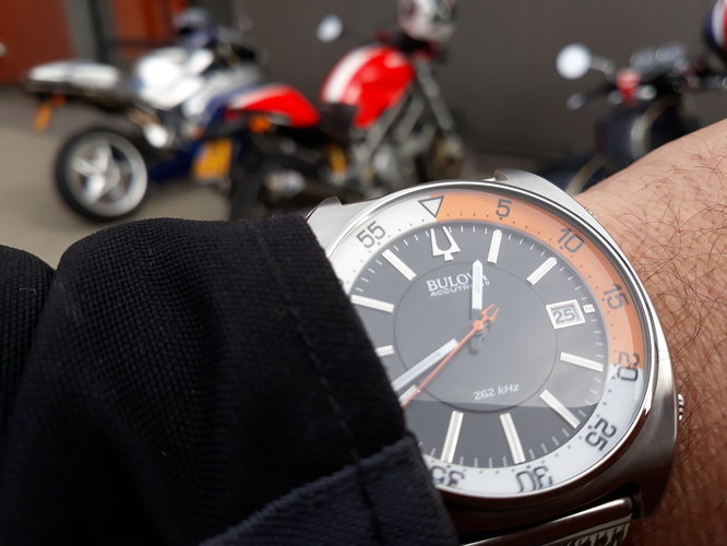 Bulova 21
