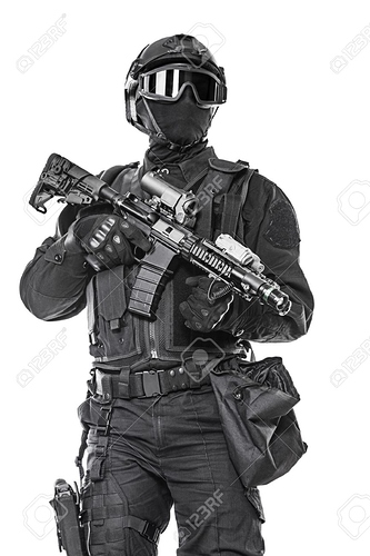 officer-swat-1