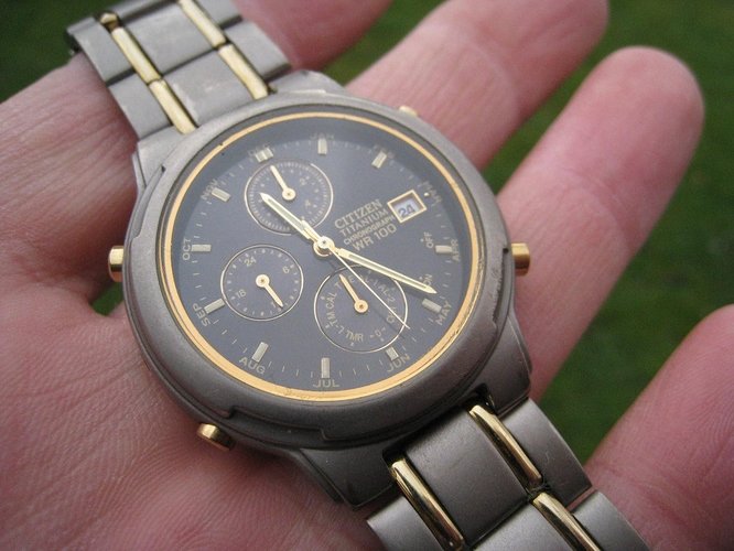 citizen-titanium-chronograph-vgc-6870_360_e89eca0310733c19a969549010e52fb0