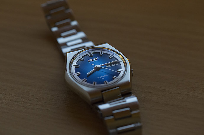 Seiko 7009-8070