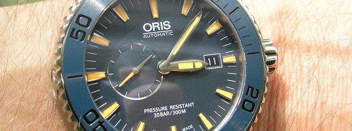 medium_107974905-oris-maldives-limited-edition-automatic-diver