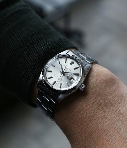 Rolex_Oyster_Perpetual_Date_1500_steel_vintage_watch_at_A_Collected_Man100001