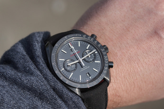 Omega-Speedmaster-Dark-Side-of-the-Moon