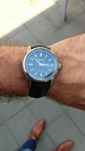 IMAG2083