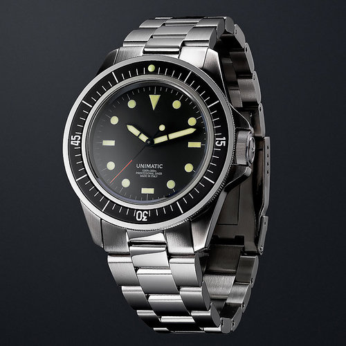 unimatic-watches-simone-nuziato-giovanni-moro-designboom-05