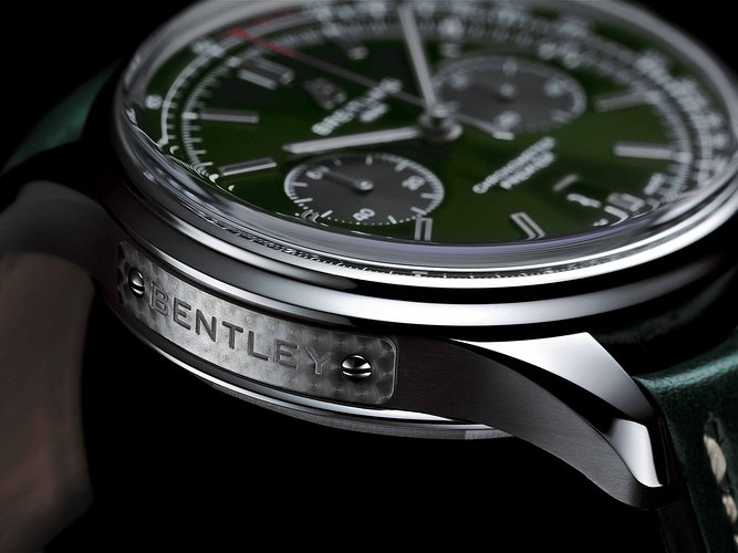 Breitling-Premier-B01-Bentley-British-Racing-Green-3