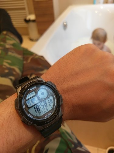 23