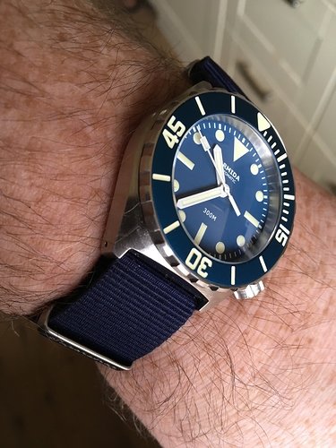 20180823_083642144_iOS