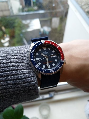 SKX009