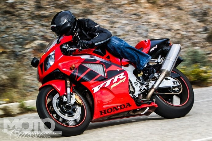 HONDA_SP1_la-moto-classic
