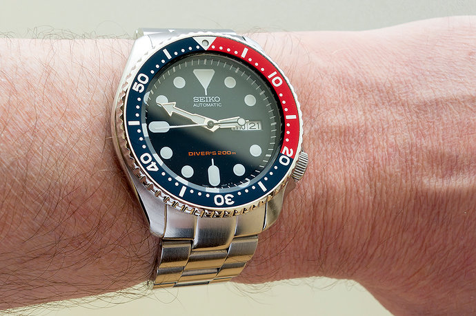 skx009