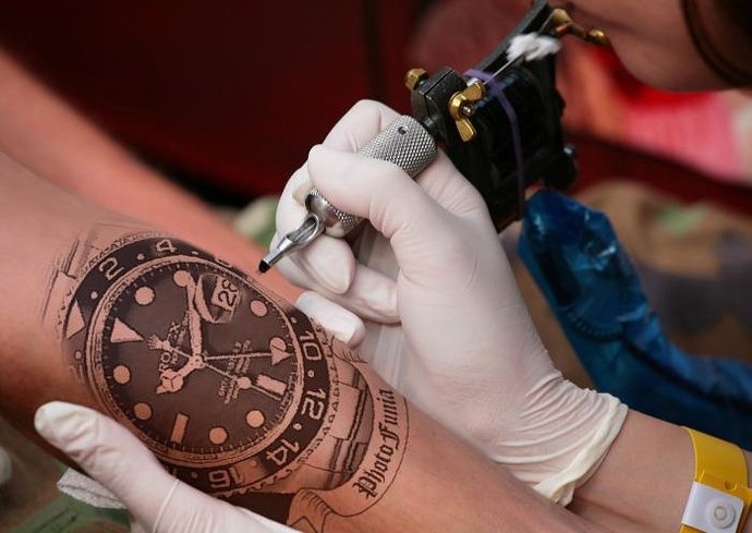 TATTOO-ROLEX