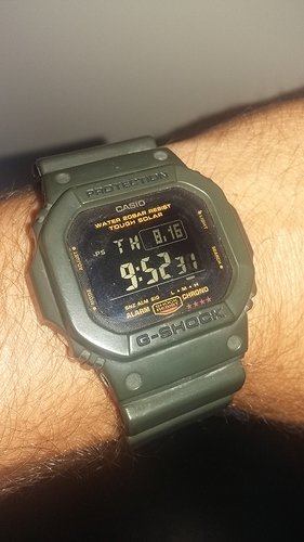 1534405988319-1980820709