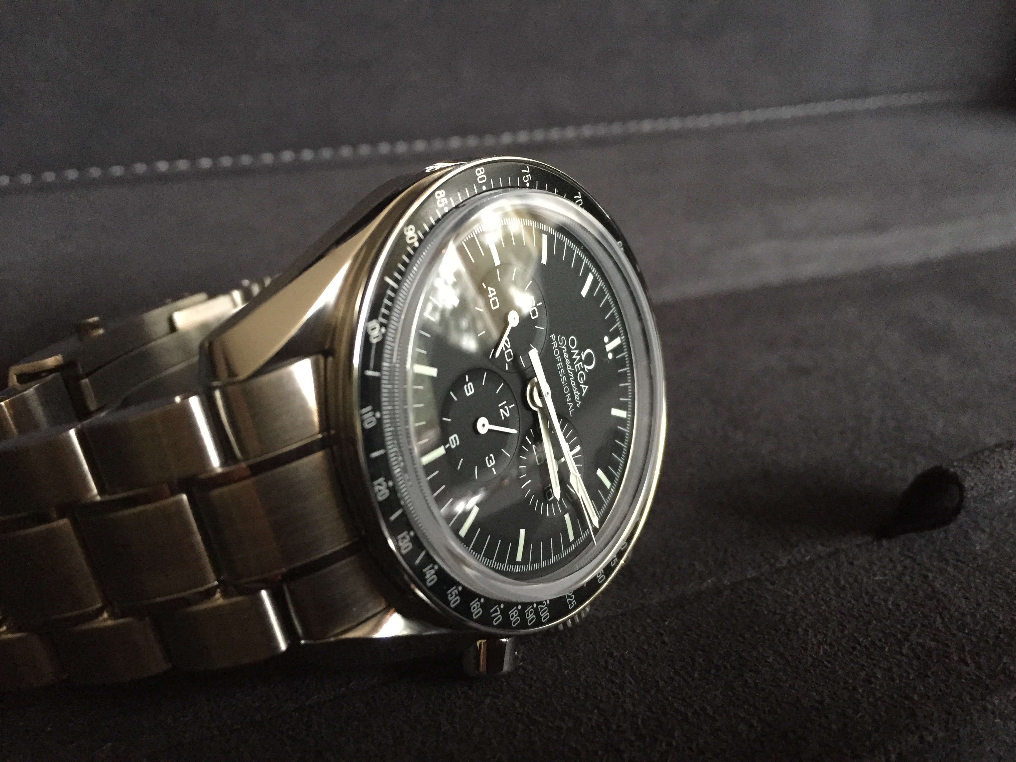 deployante omega speedmaster