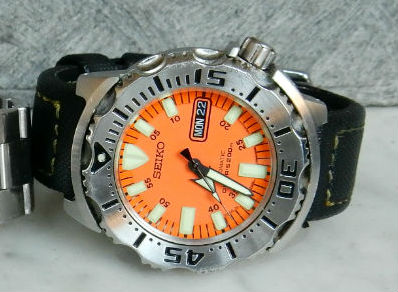 Monster 1eGEn oranje black date mod