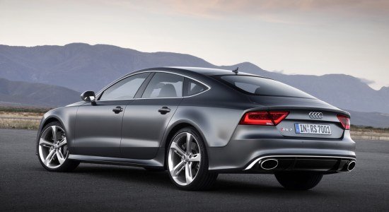 Audi-RS-7-Sportback-rear