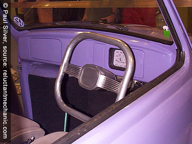 square-steering-wheel-and-custom-dashboard